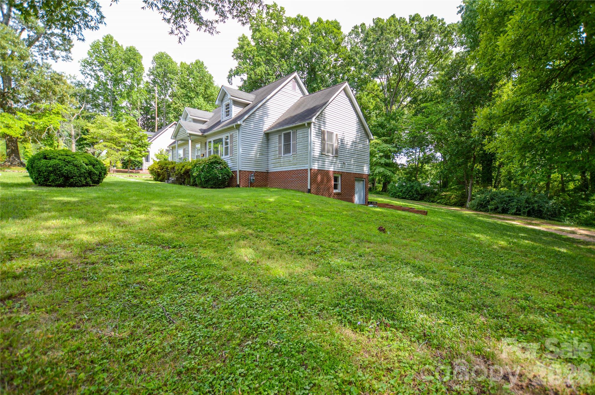 1800 Brantley Road — Kannapolis