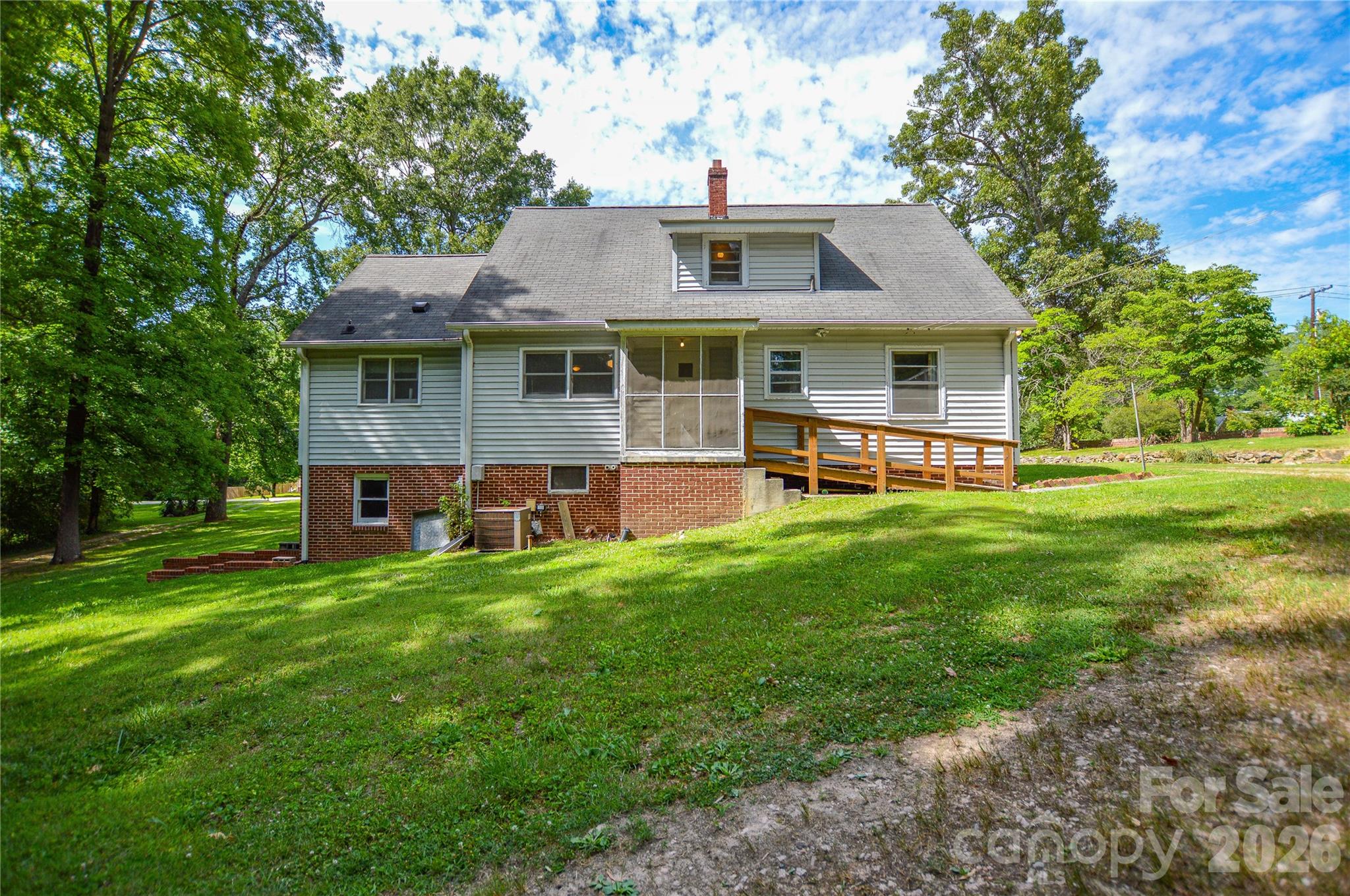 1800 Brantley Road — Kannapolis