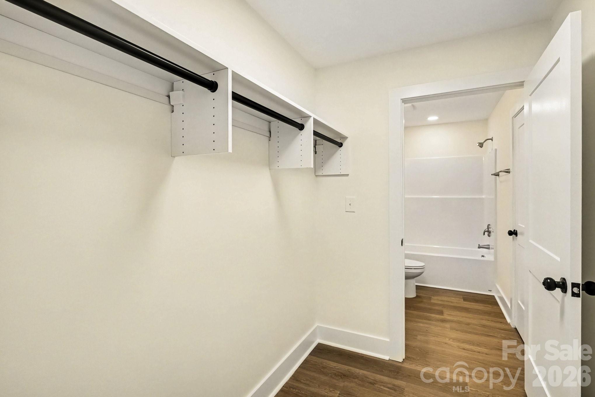 101 Delancy Street — Locust