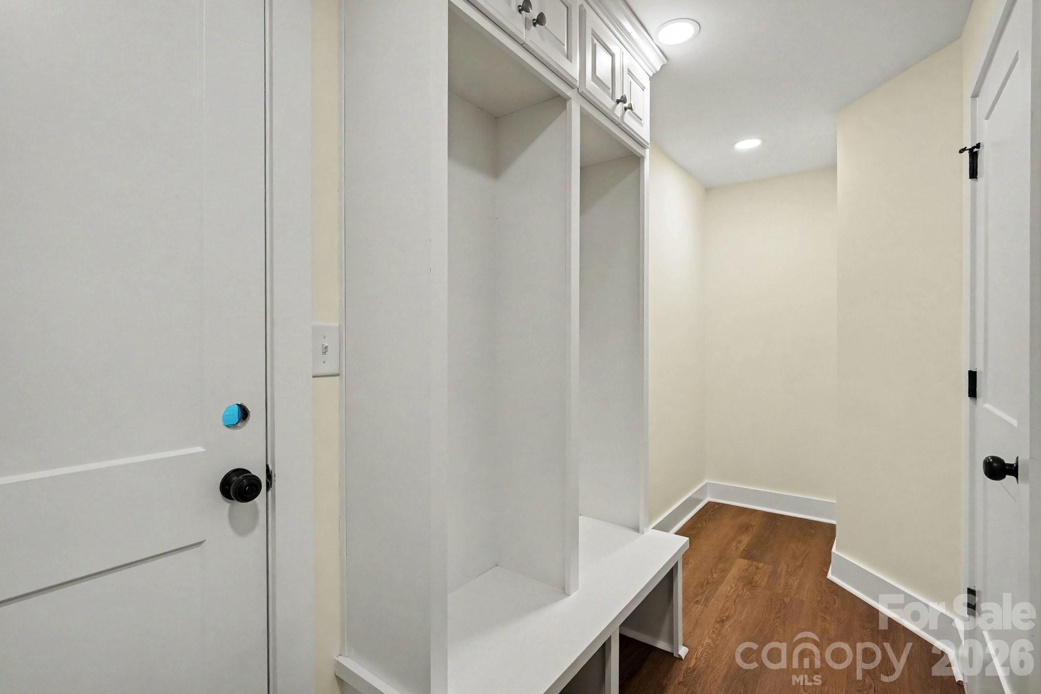 101 Delancy Street — Locust