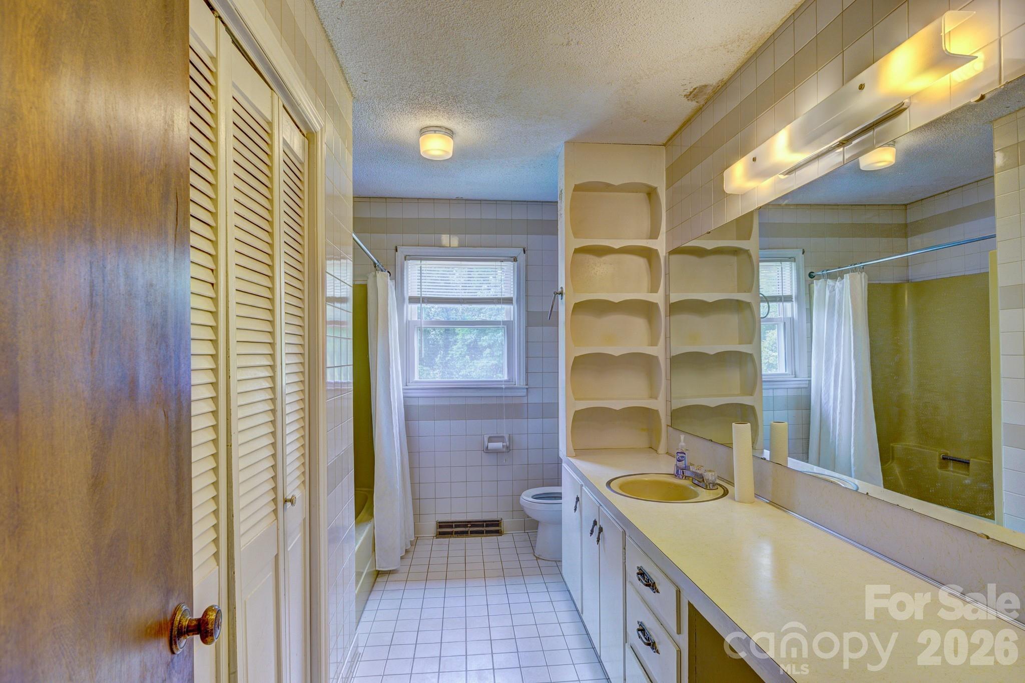 3691 Tryon Courthouse Road — Cherryville