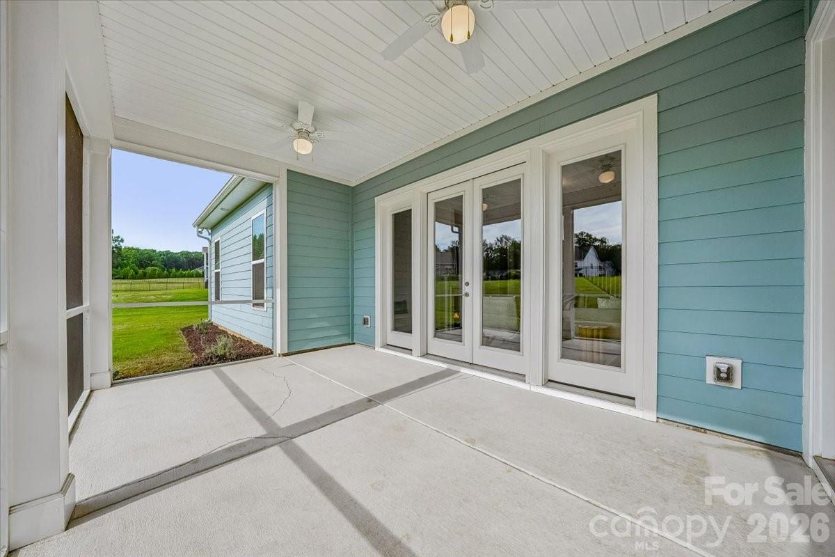 1427 Brooksland Place — Waxhaw
