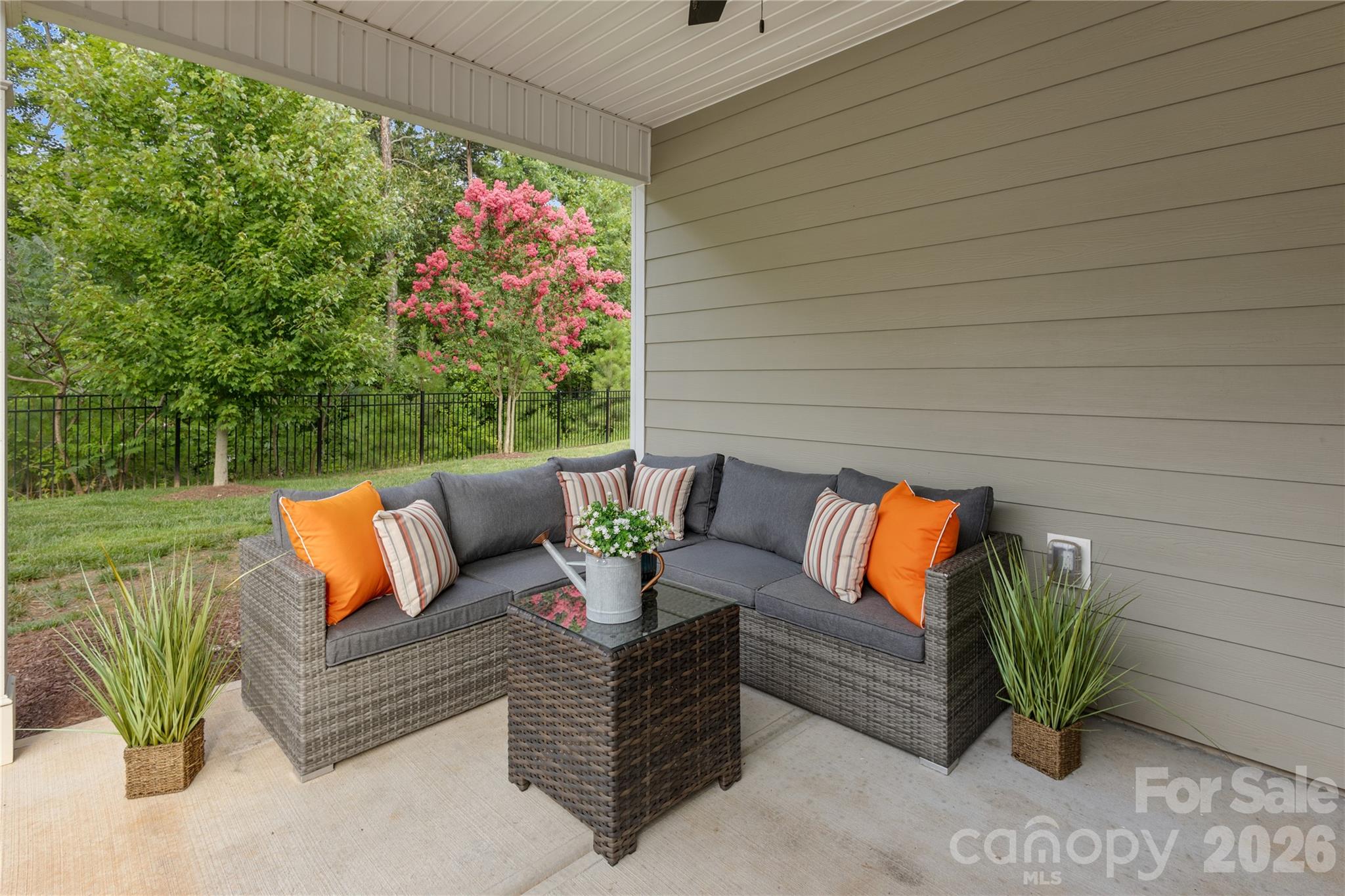 2449 Seagull Drive — Denver