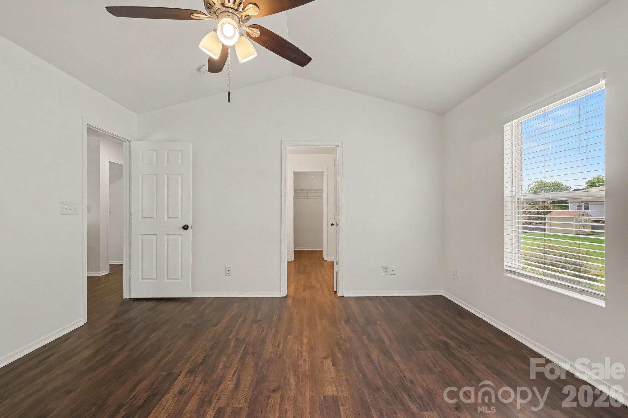4636 Meadowfield Road — Charlotte