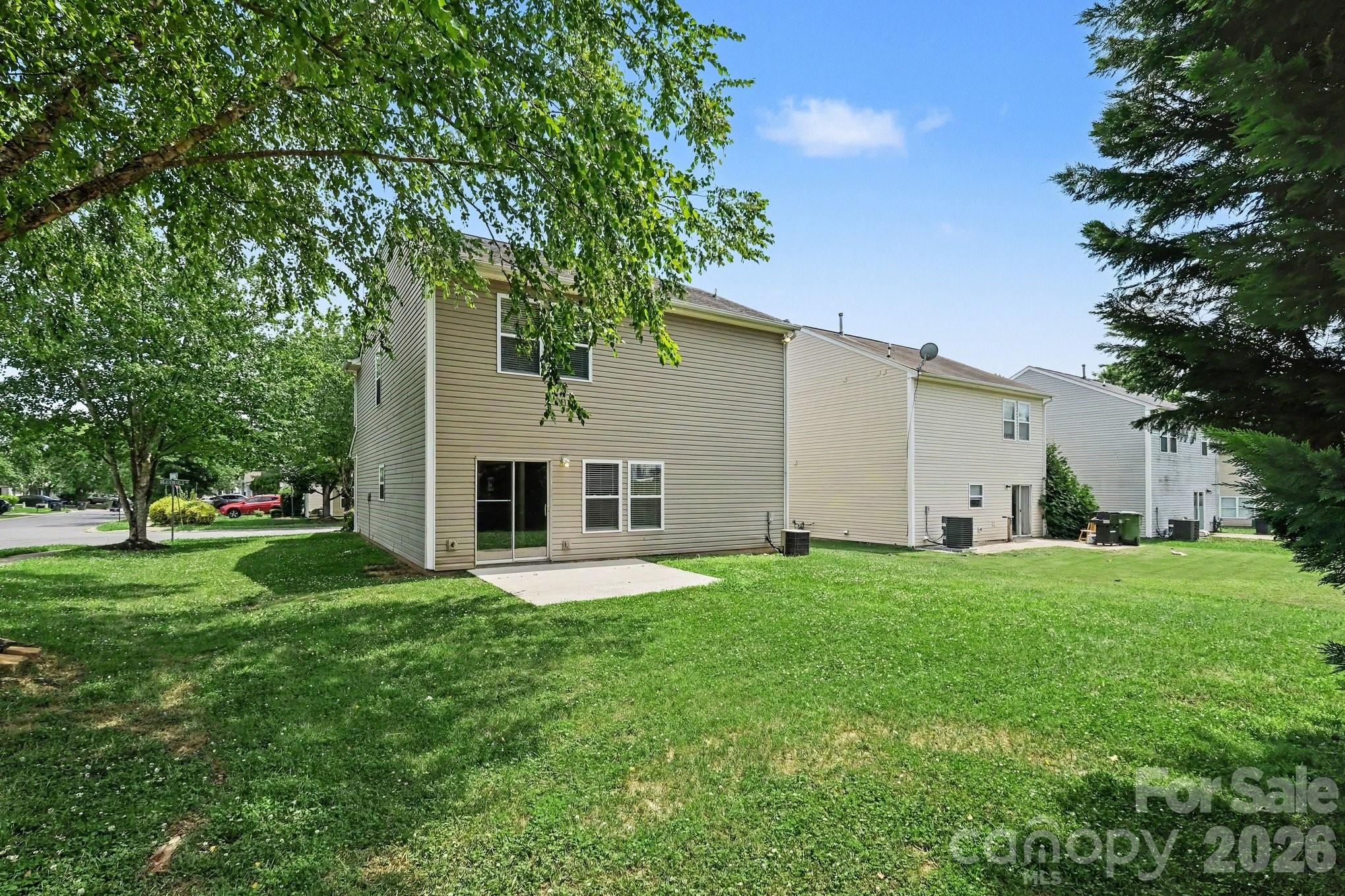 4636 Meadowfield Road — Charlotte