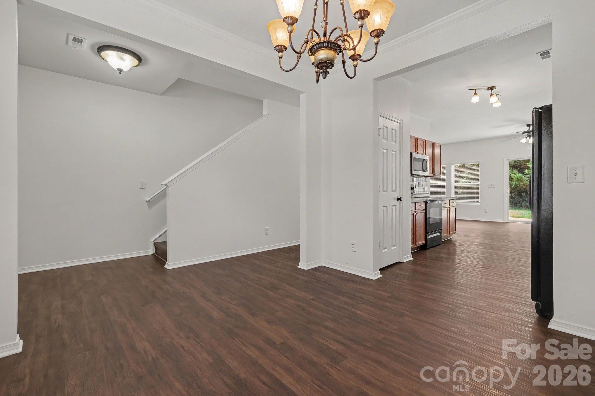 4636 Meadowfield Road — Charlotte