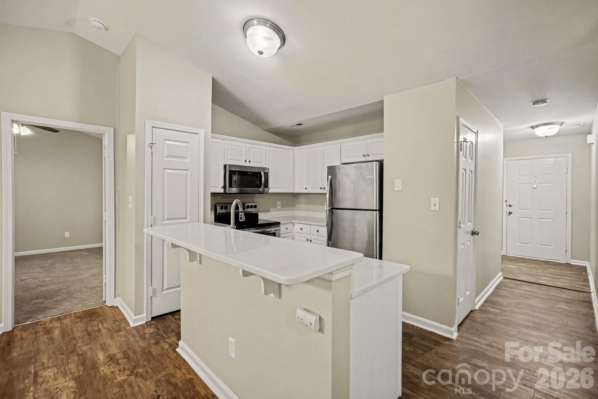 2732 Black Walnut Lane — Charlotte
