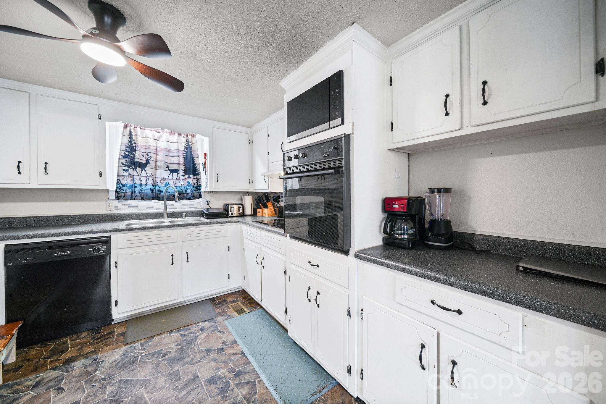 420 Bear Creek Road — Shelby