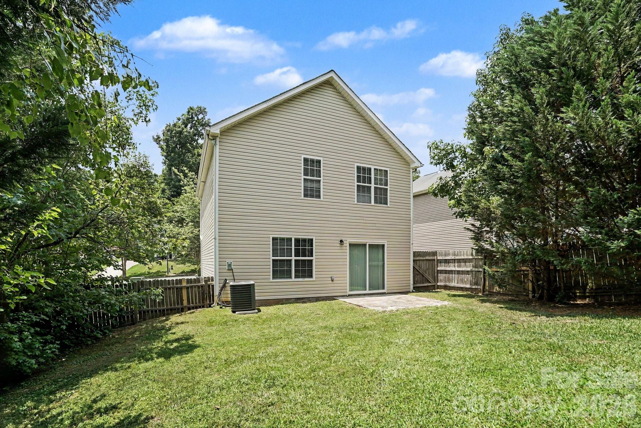 5336 Beam Lake Drive — Charlotte