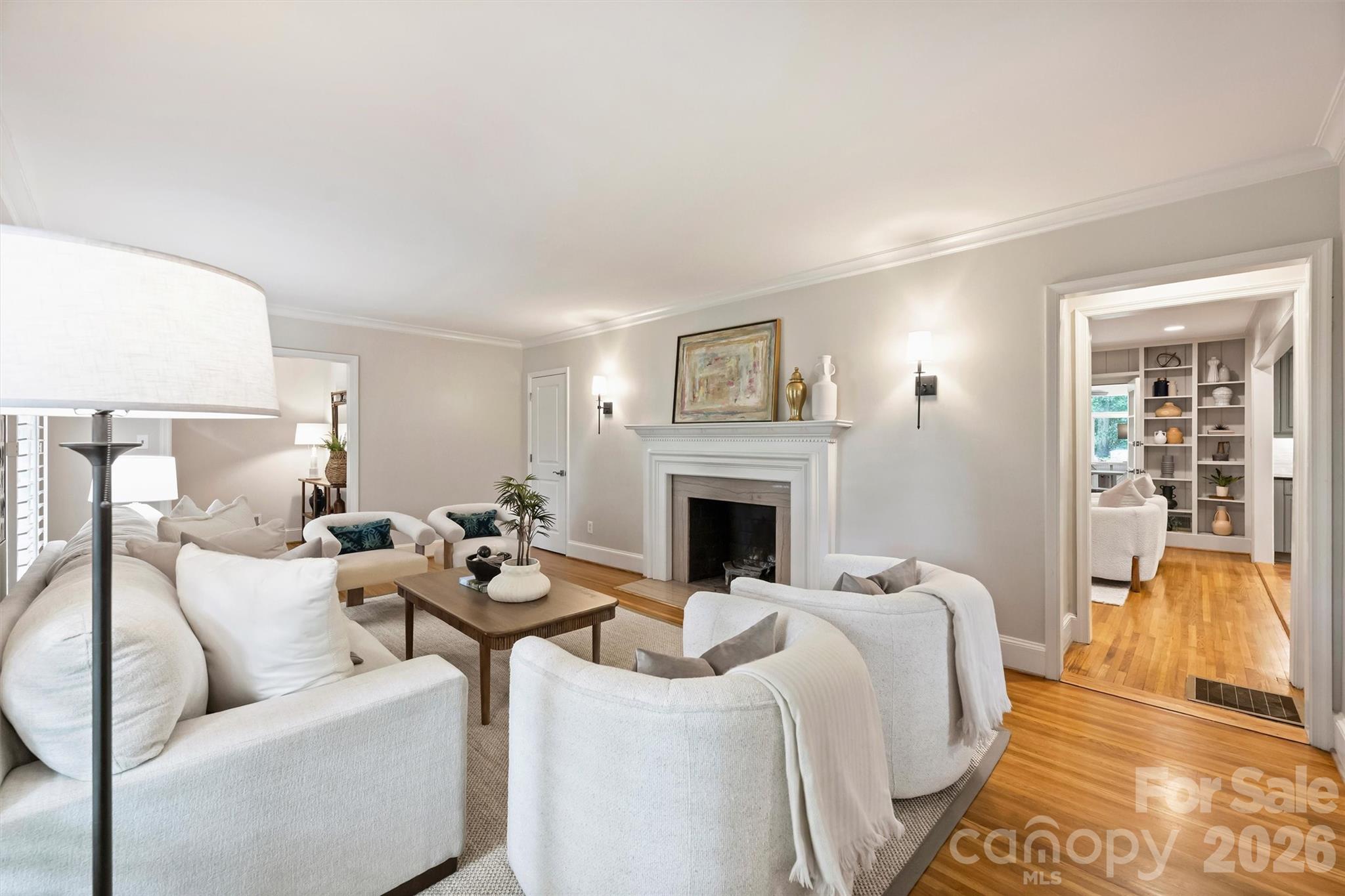 5519 Robinhood Road — Charlotte