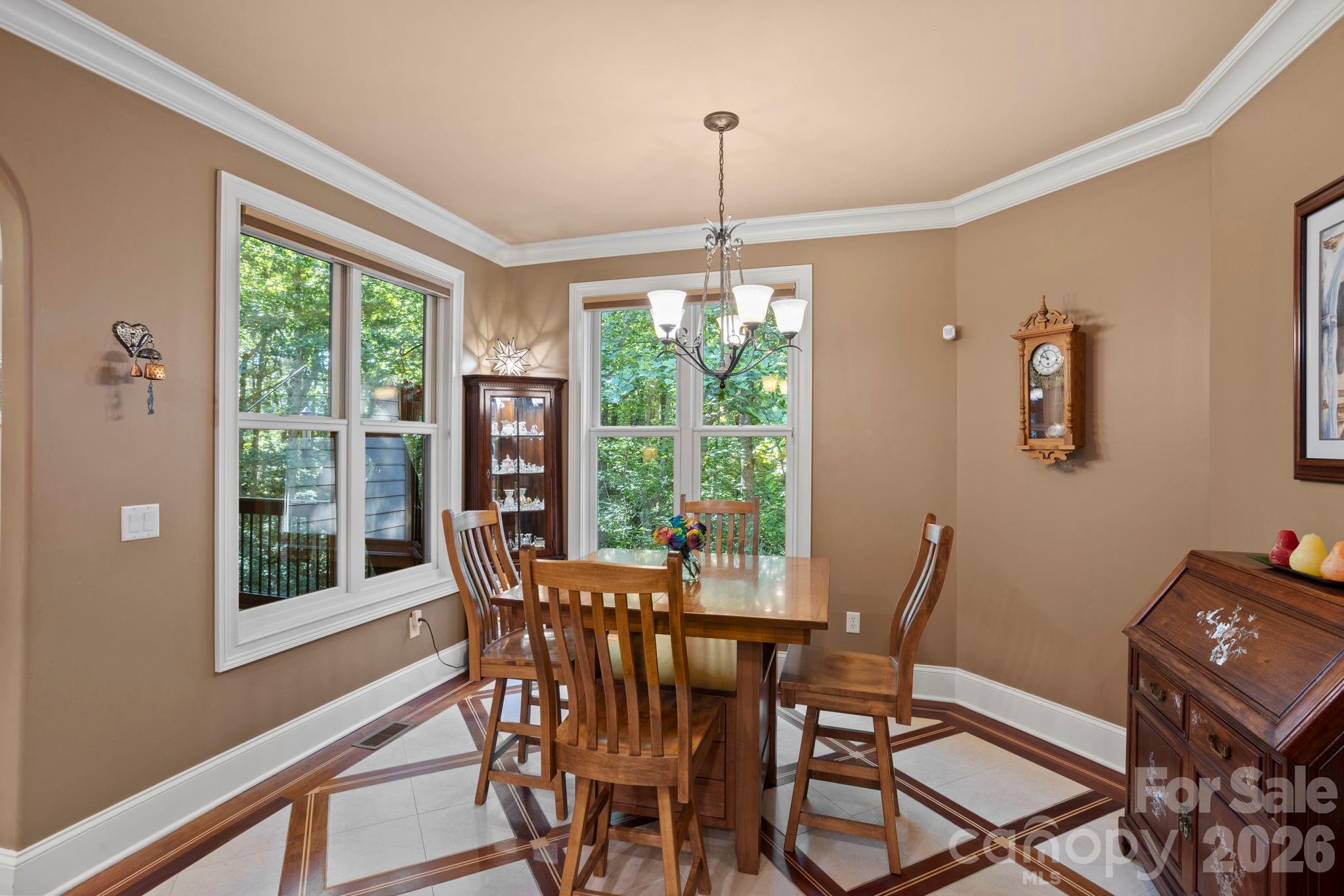 132 Pinnacle Peak Lane — Flat Rock