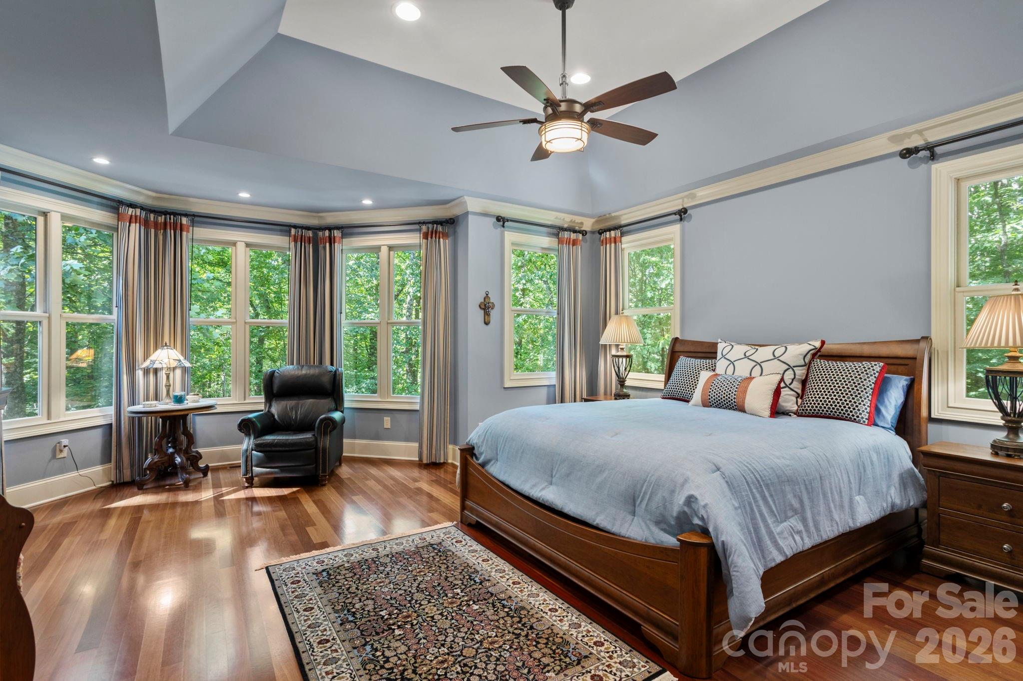 132 Pinnacle Peak Lane — Flat Rock