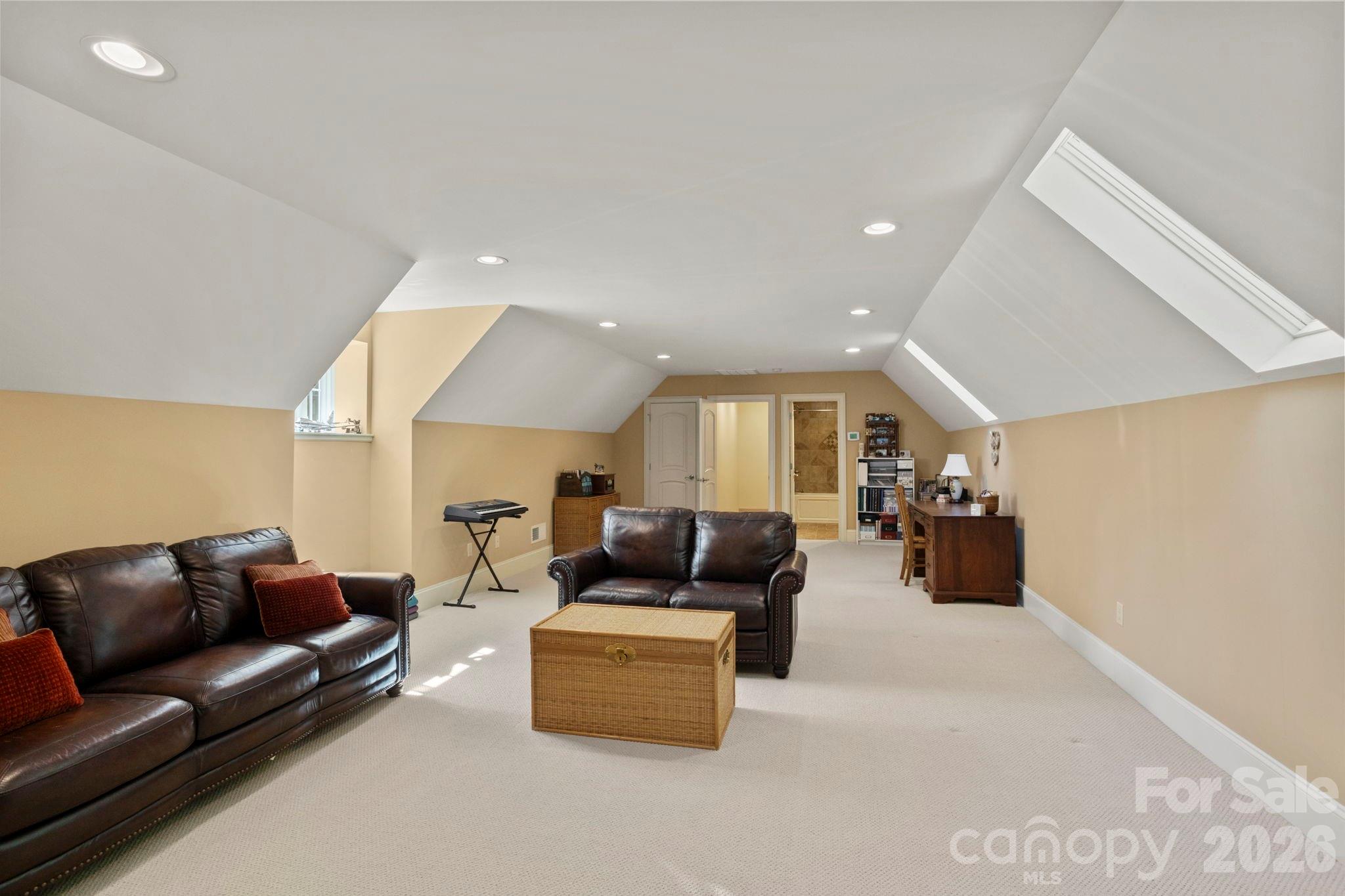 132 Pinnacle Peak Lane — Flat Rock