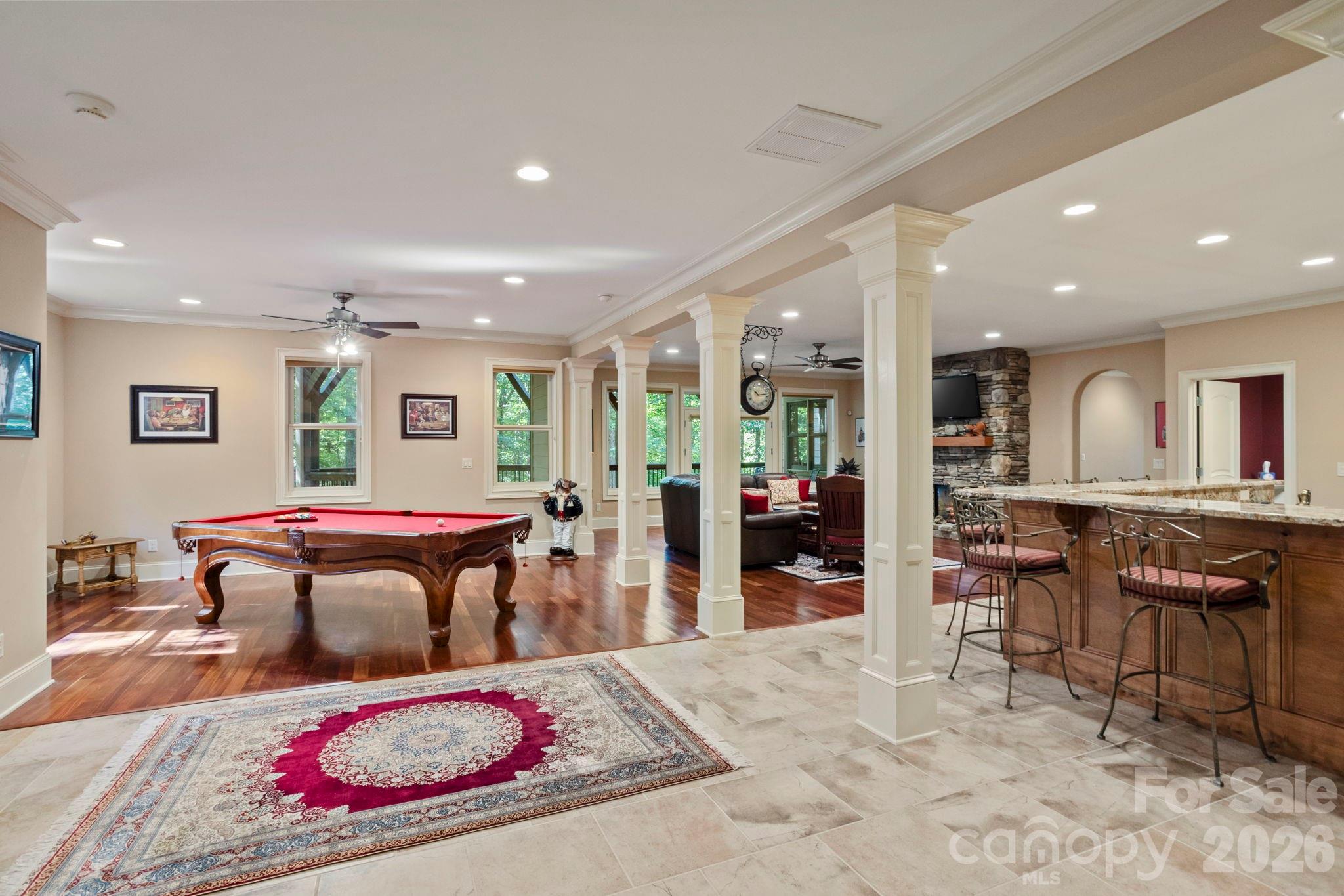 132 Pinnacle Peak Lane — Flat Rock