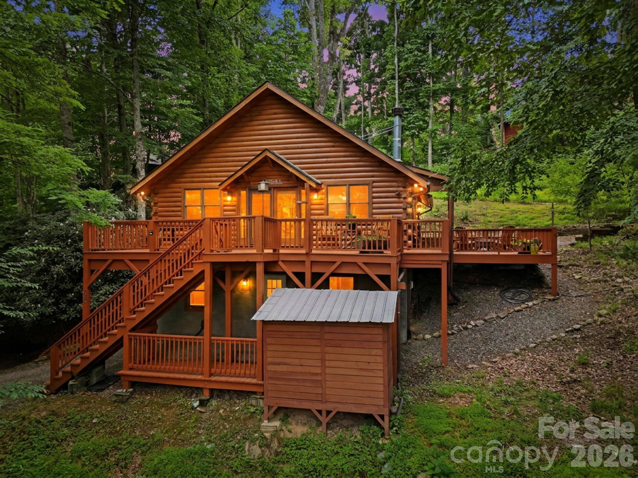 176 Ravens View — Boone