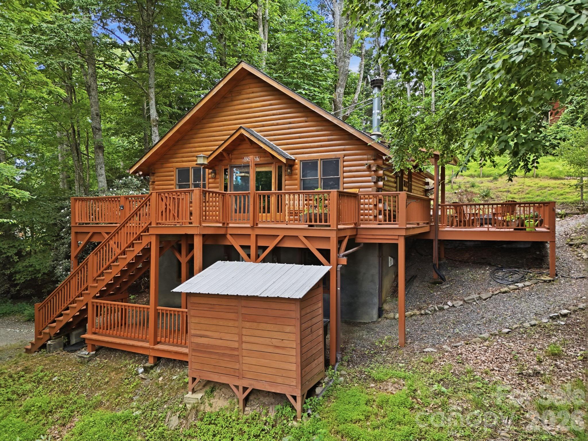 176 Ravens View — Boone