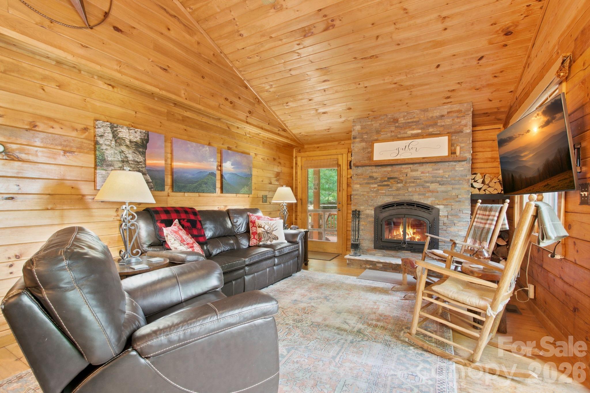 176 Ravens View — Boone
