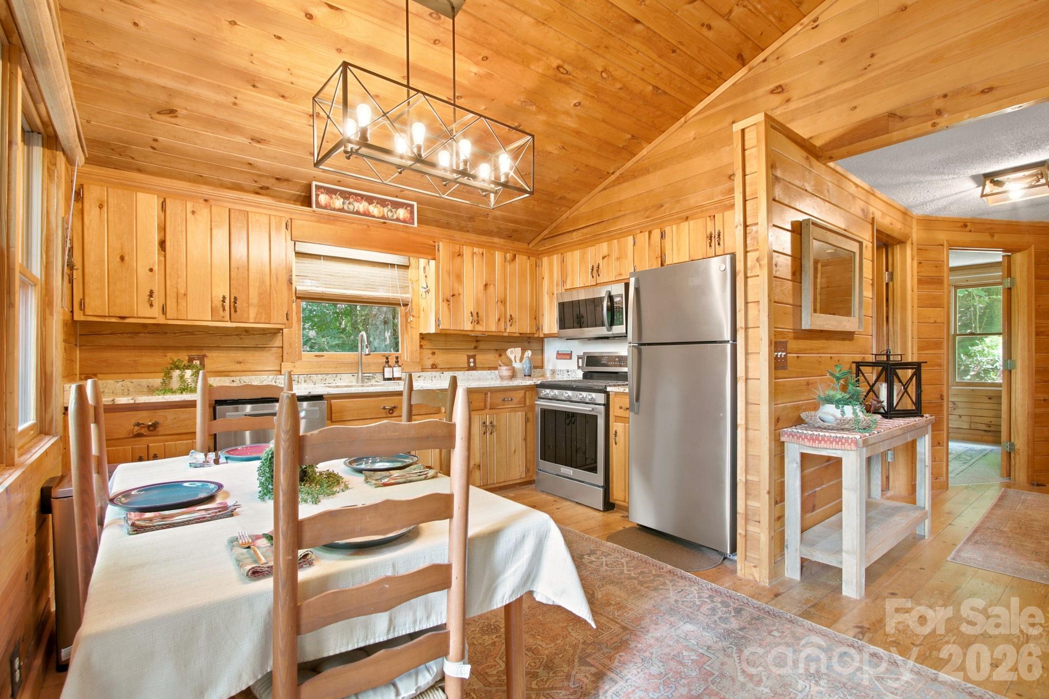 176 Ravens View — Boone
