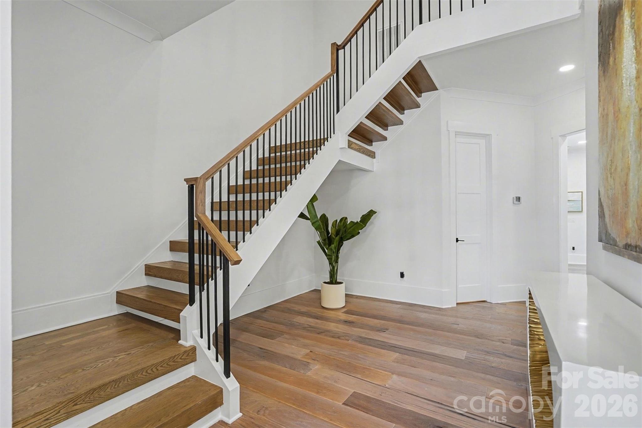 915 Laurel Creek Lane — Charlotte