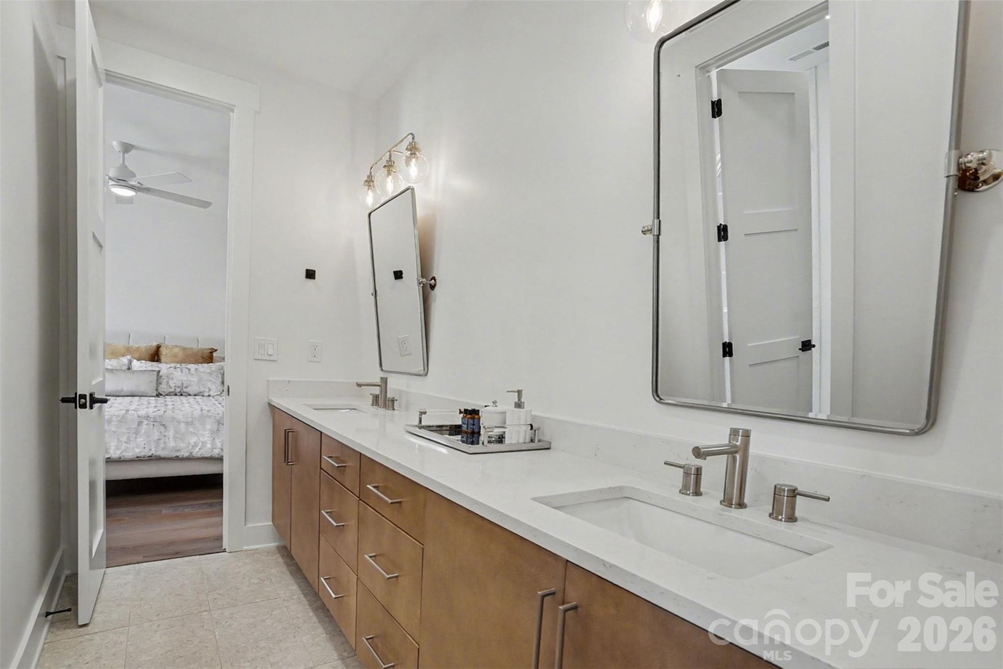 915 Laurel Creek Lane — Charlotte