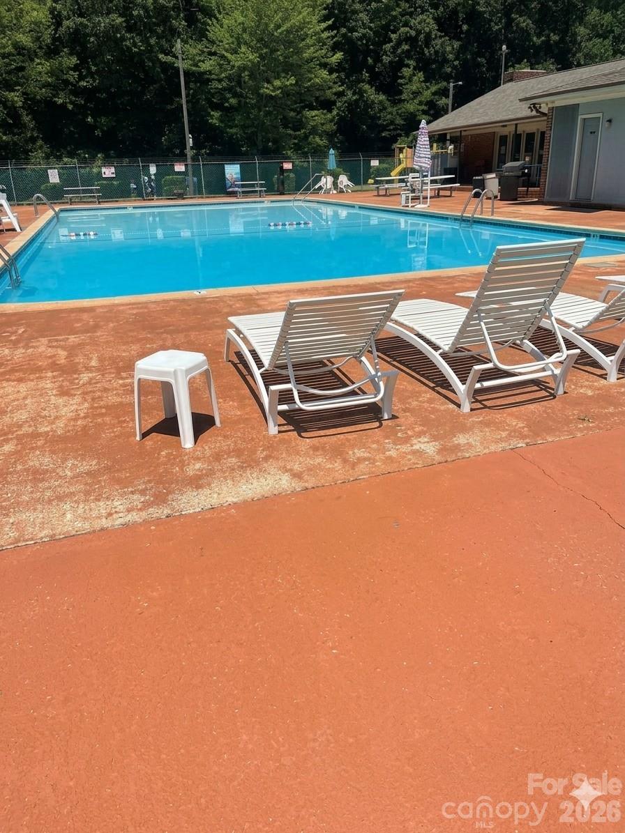 6141 Bent Tree Court — Charlotte