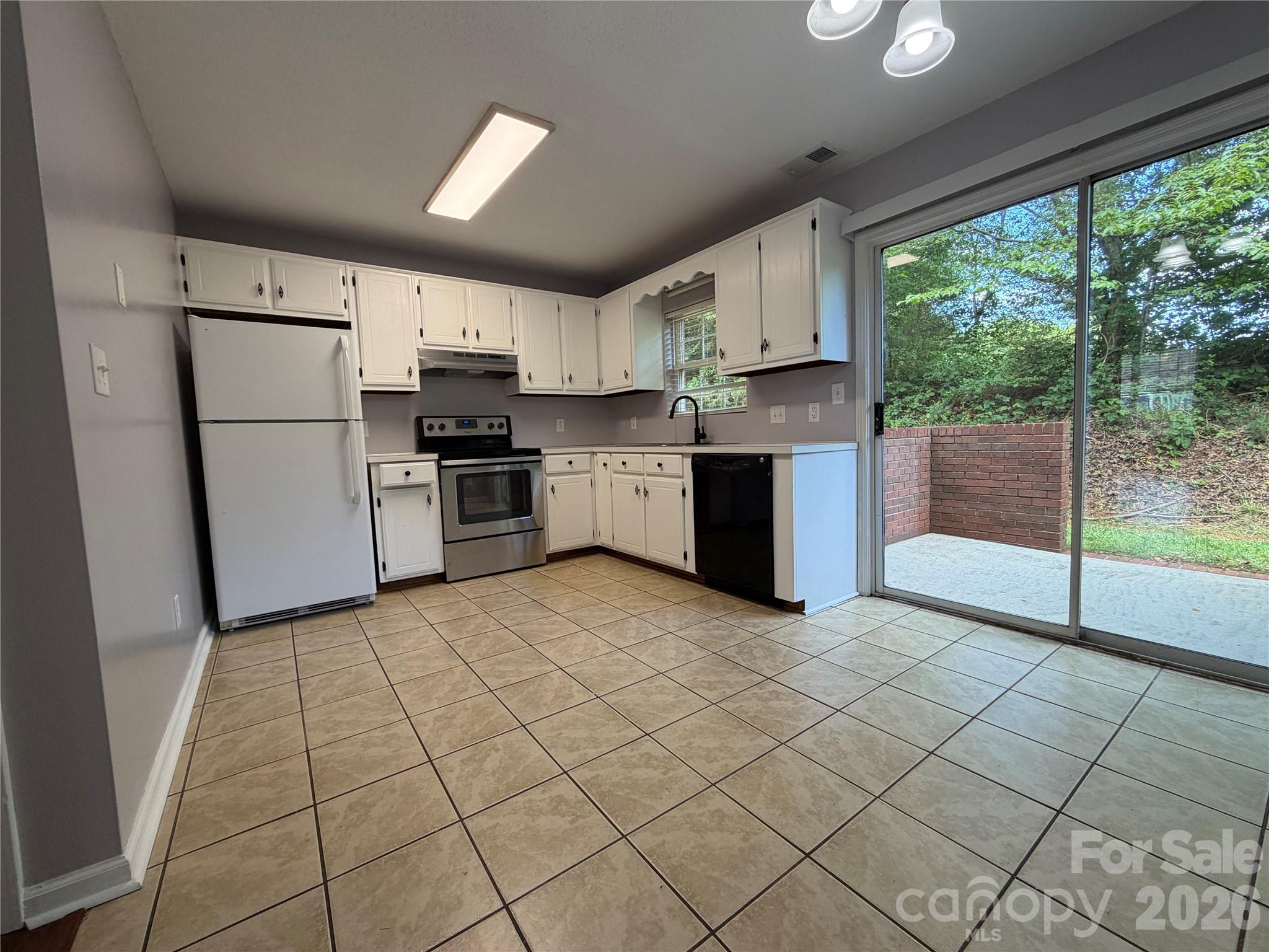 102 Brandywine Drive NE #P2 — Conover