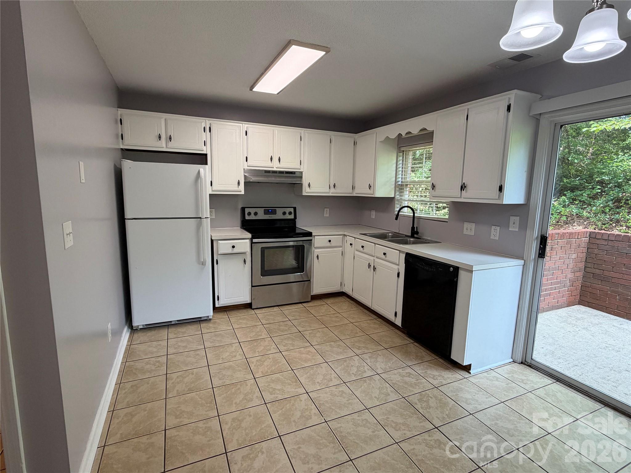102 Brandywine Drive NE #P2 — Conover