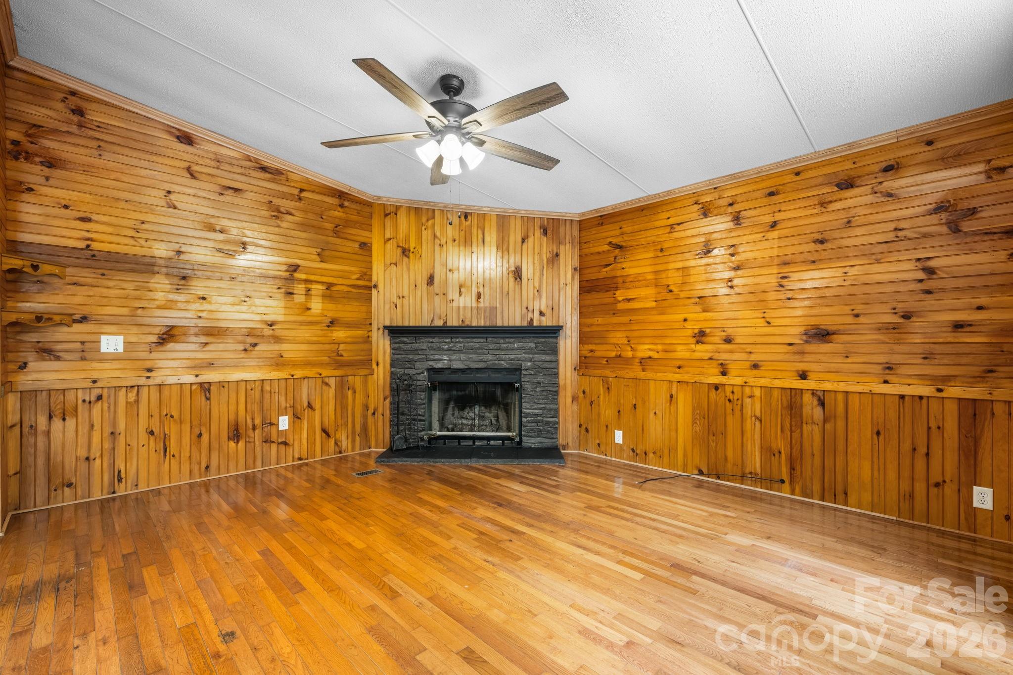 4901 Uncle Freds Place — Morganton