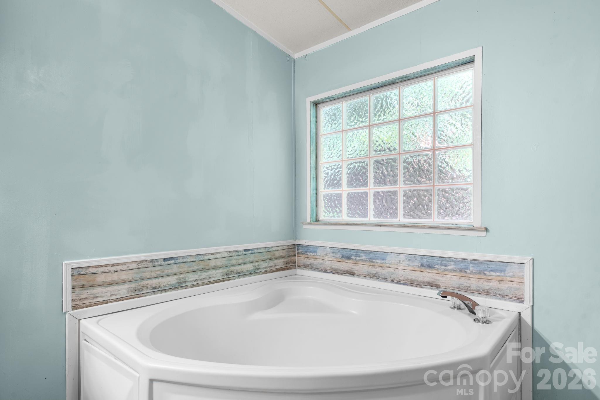 4901 Uncle Freds Place — Morganton