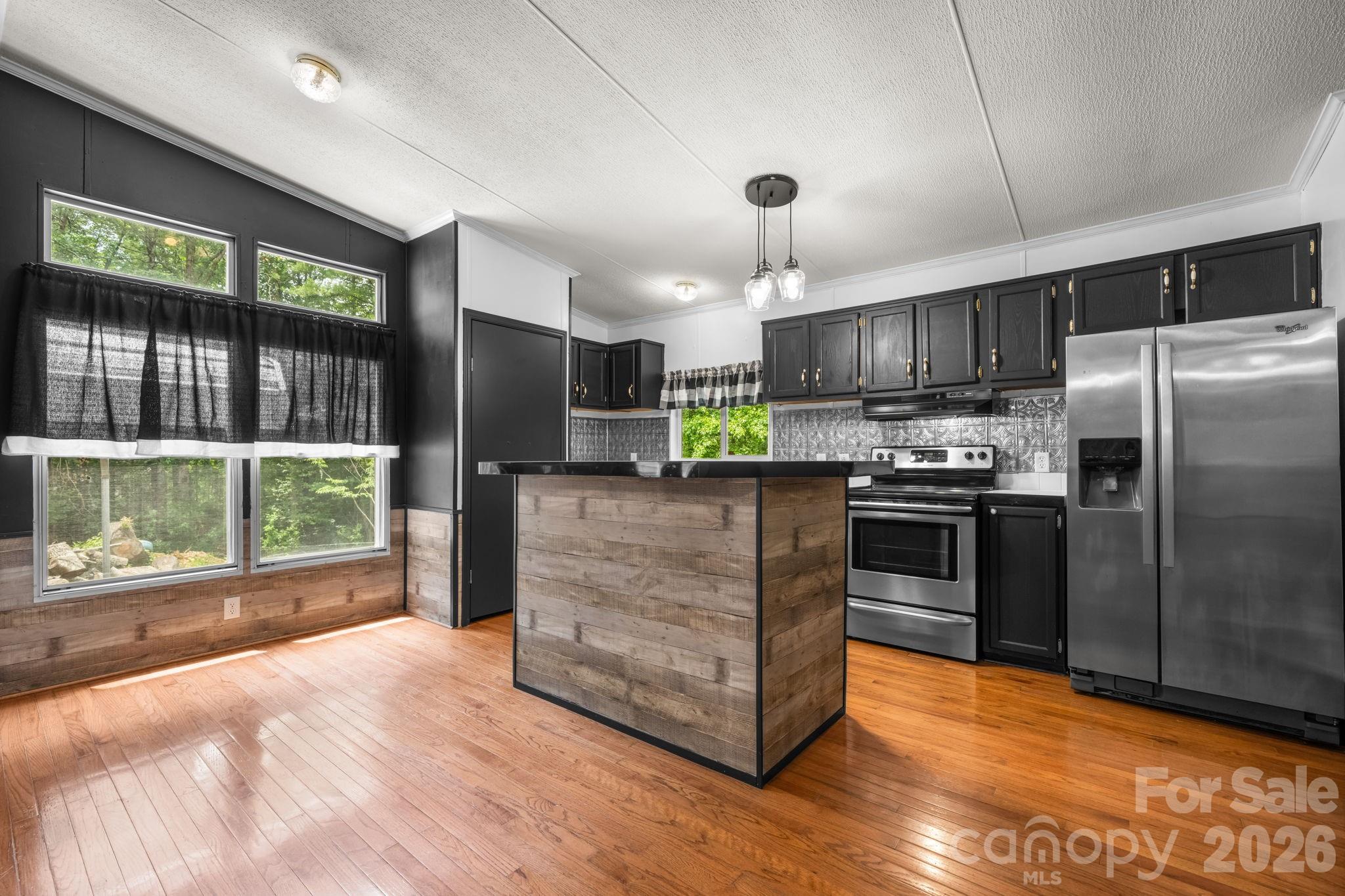 4901 Uncle Freds Place — Morganton