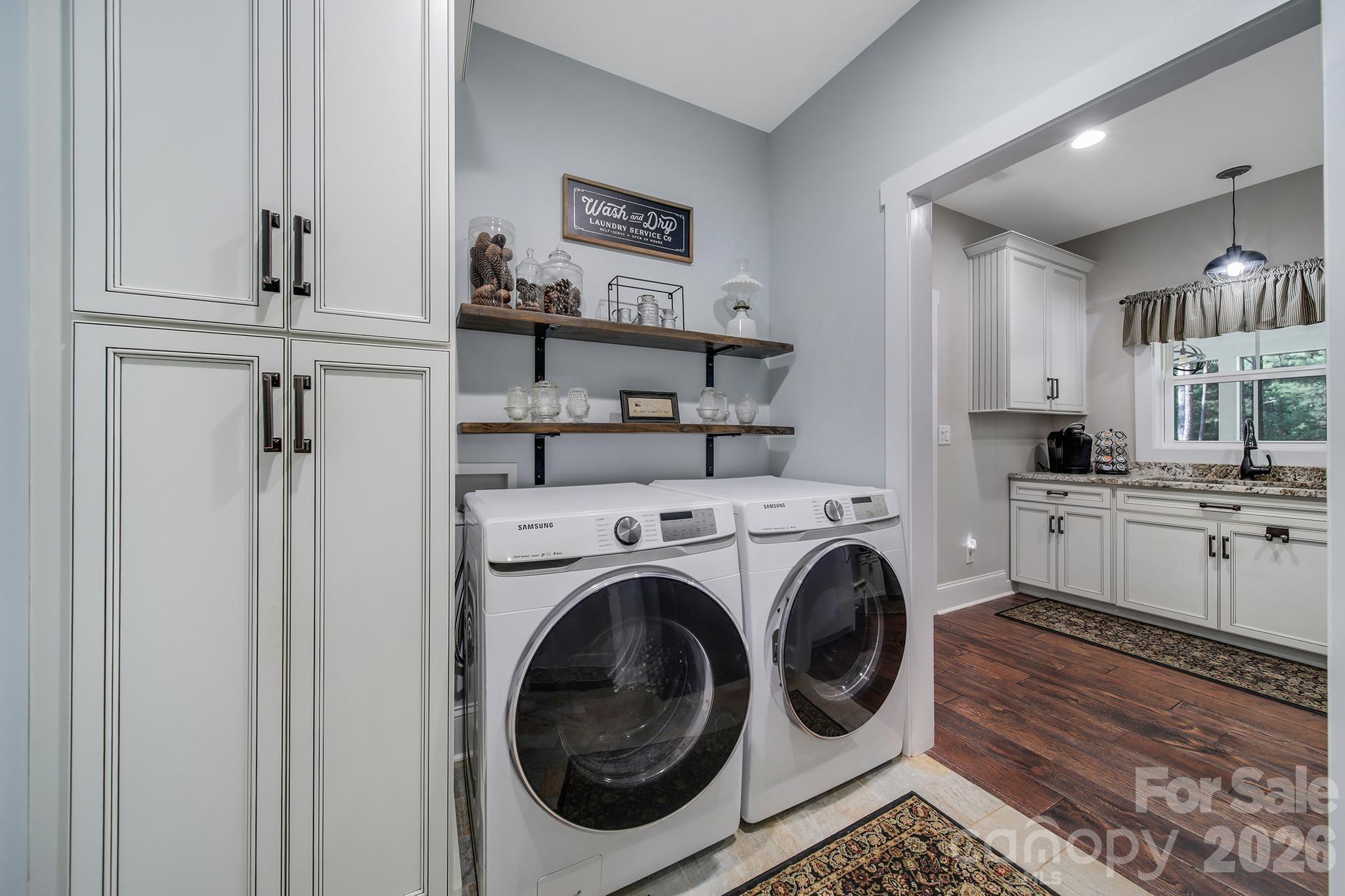 880 Shiloh Unity Road — Lancaster