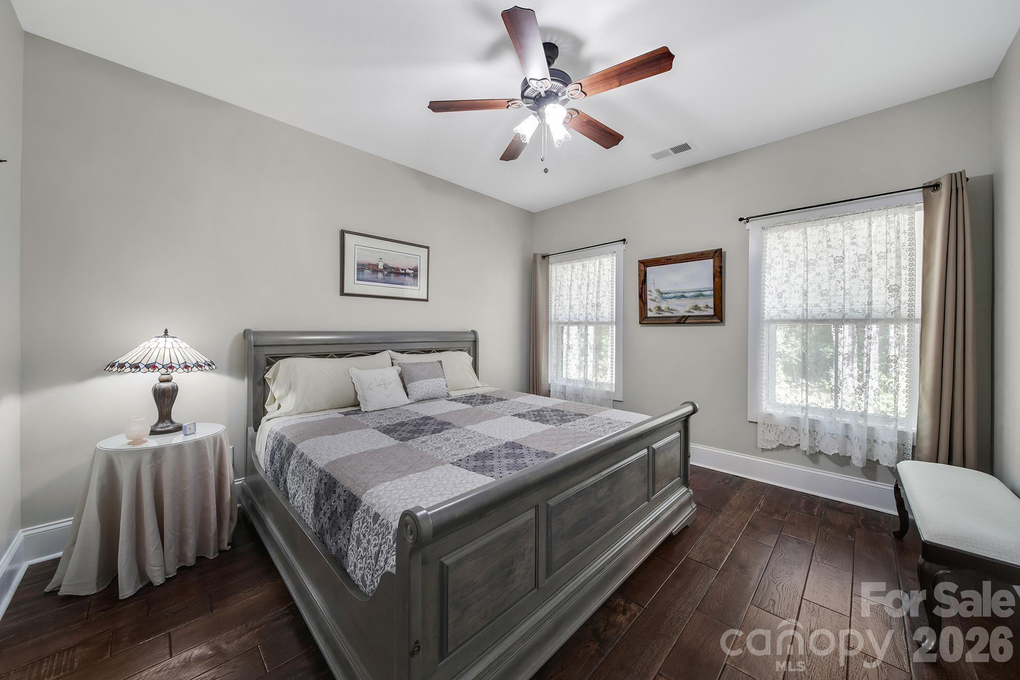 880 Shiloh Unity Road — Lancaster