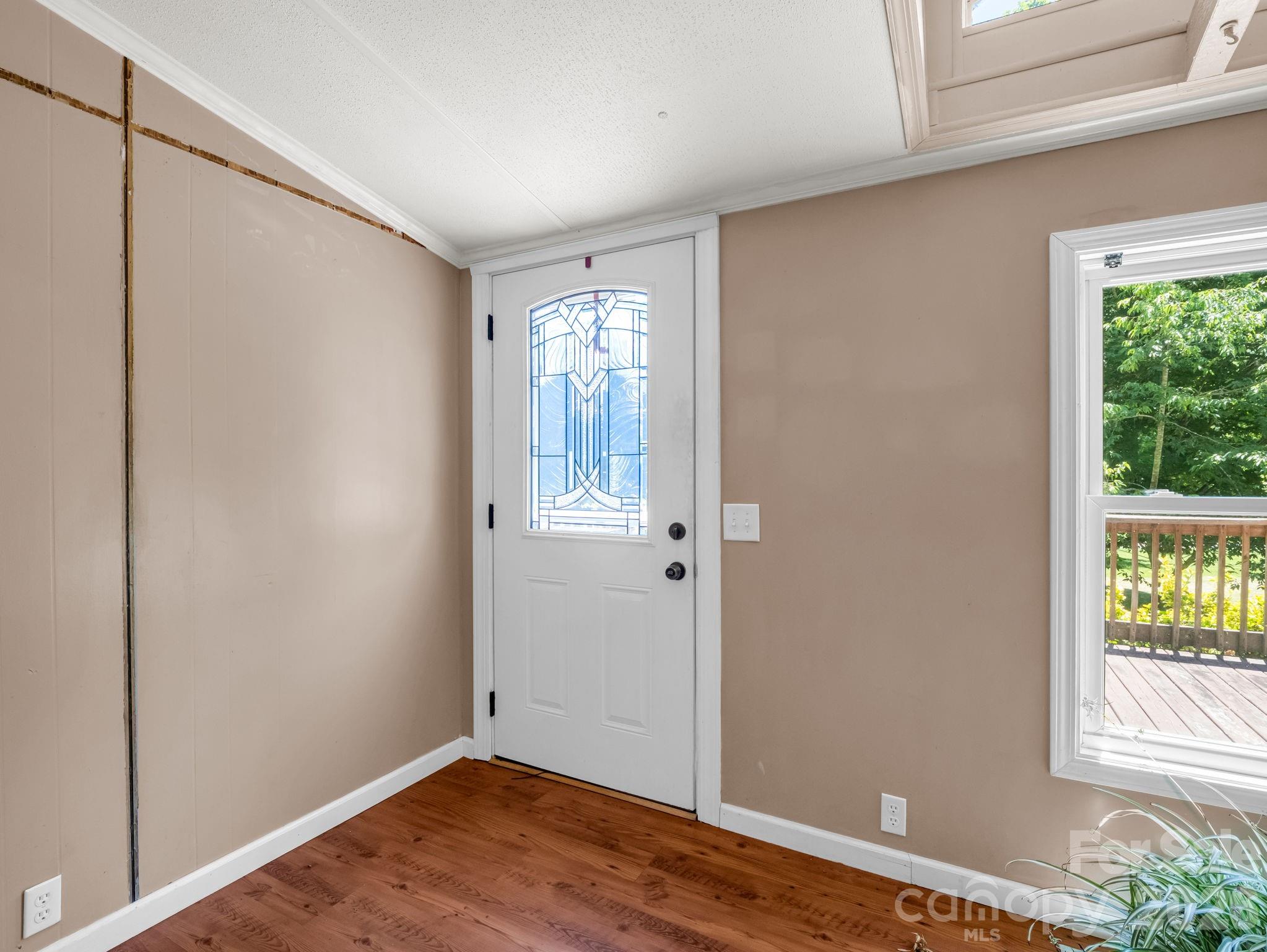 11 Charlie Hill Memorial Drive — Fairview
