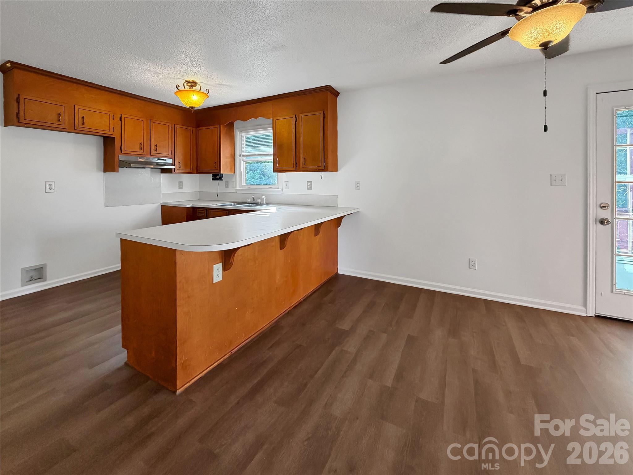 315 Southglenn Drive — Shelby
