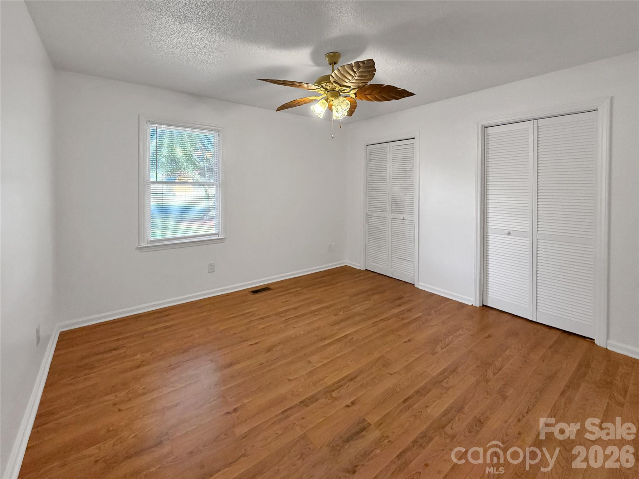 315 Southglenn Drive — Shelby