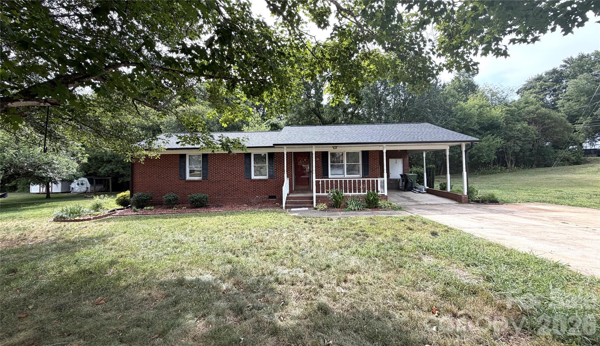 315 Southglenn Drive — Shelby