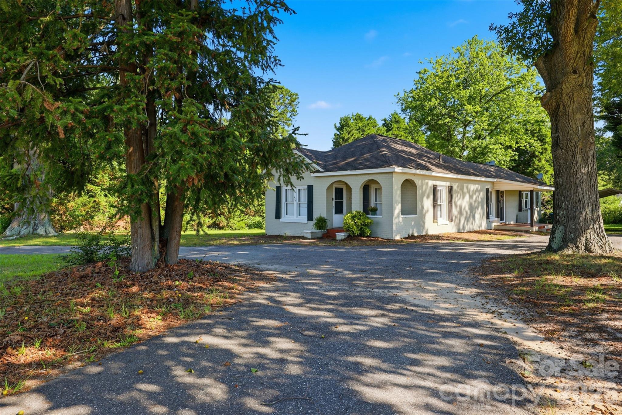 623 E Ohio Avenue — Bessemer City