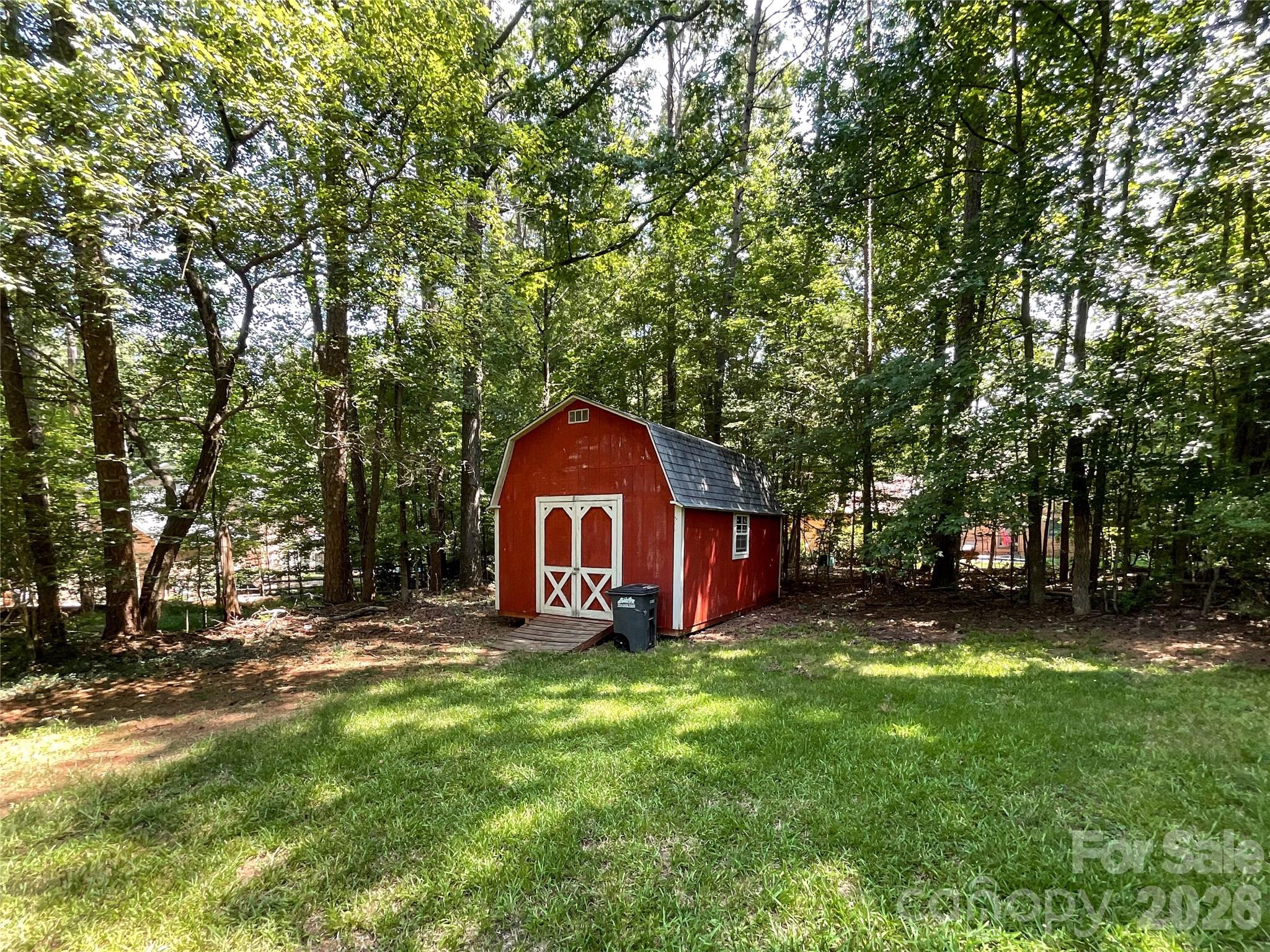 7151 Forest Ridge Road — Weddington