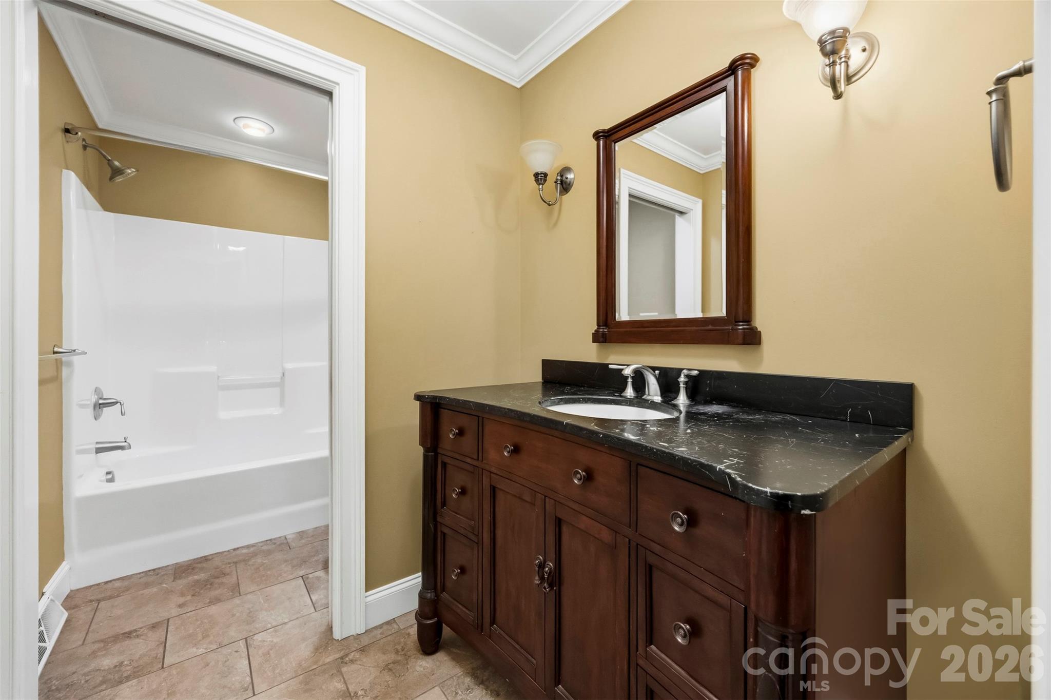 100 Jason Drive — Kings Mountain