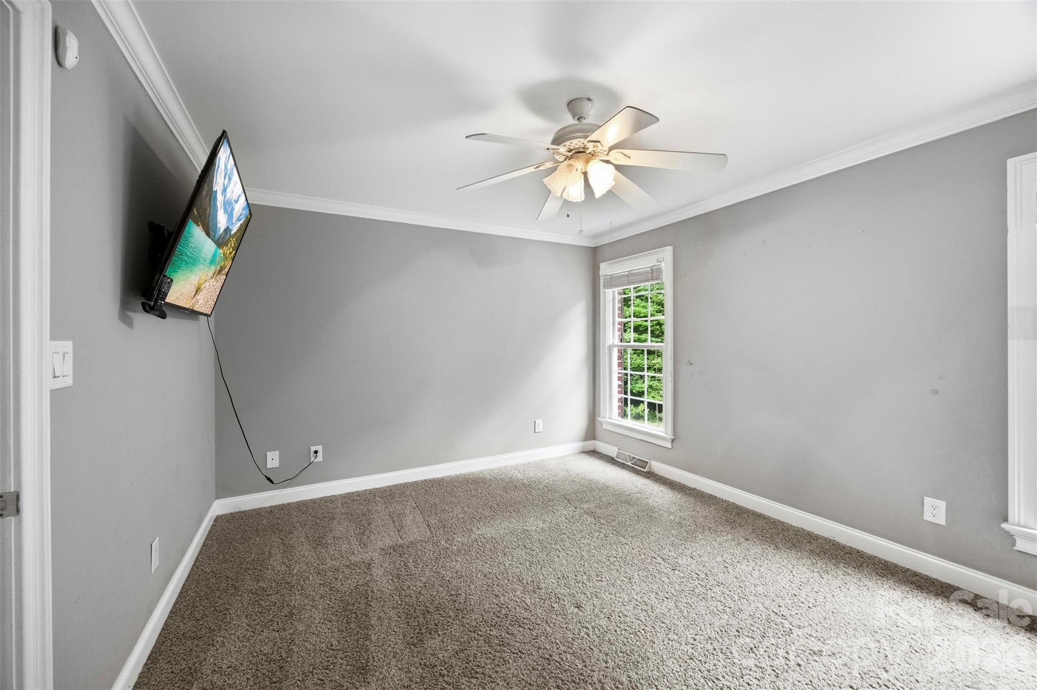 100 Jason Drive — Kings Mountain