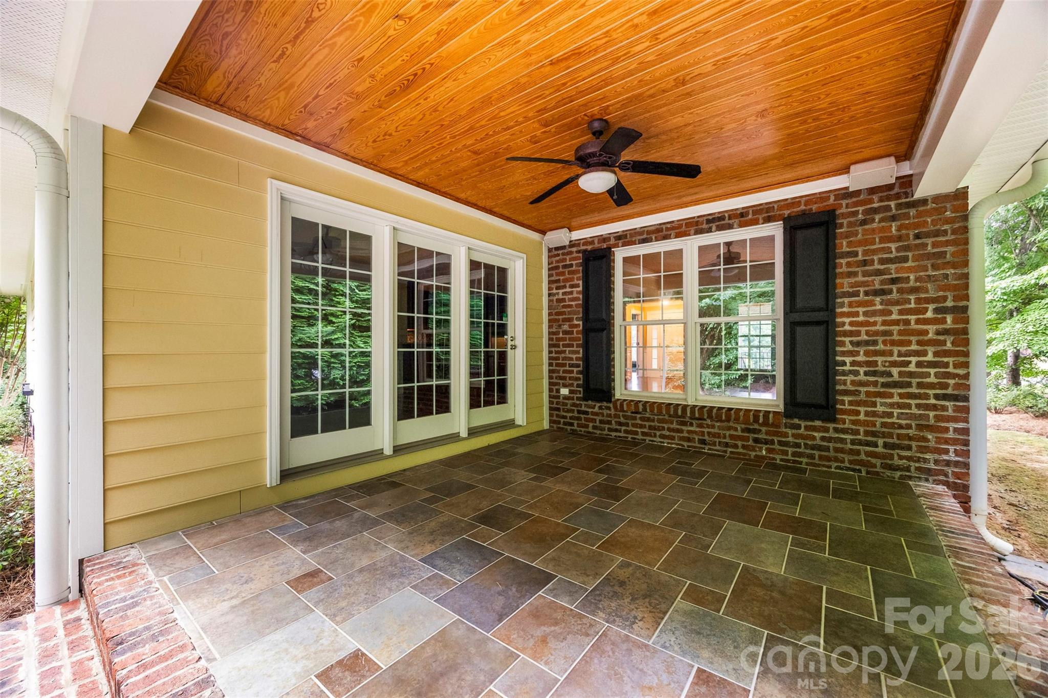 100 Jason Drive — Kings Mountain
