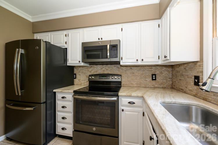 3605 Colony Crossing Drive — Charlotte