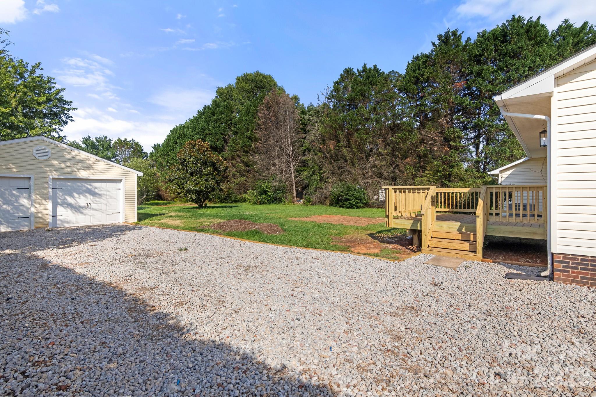 2805 Chester Highway — York