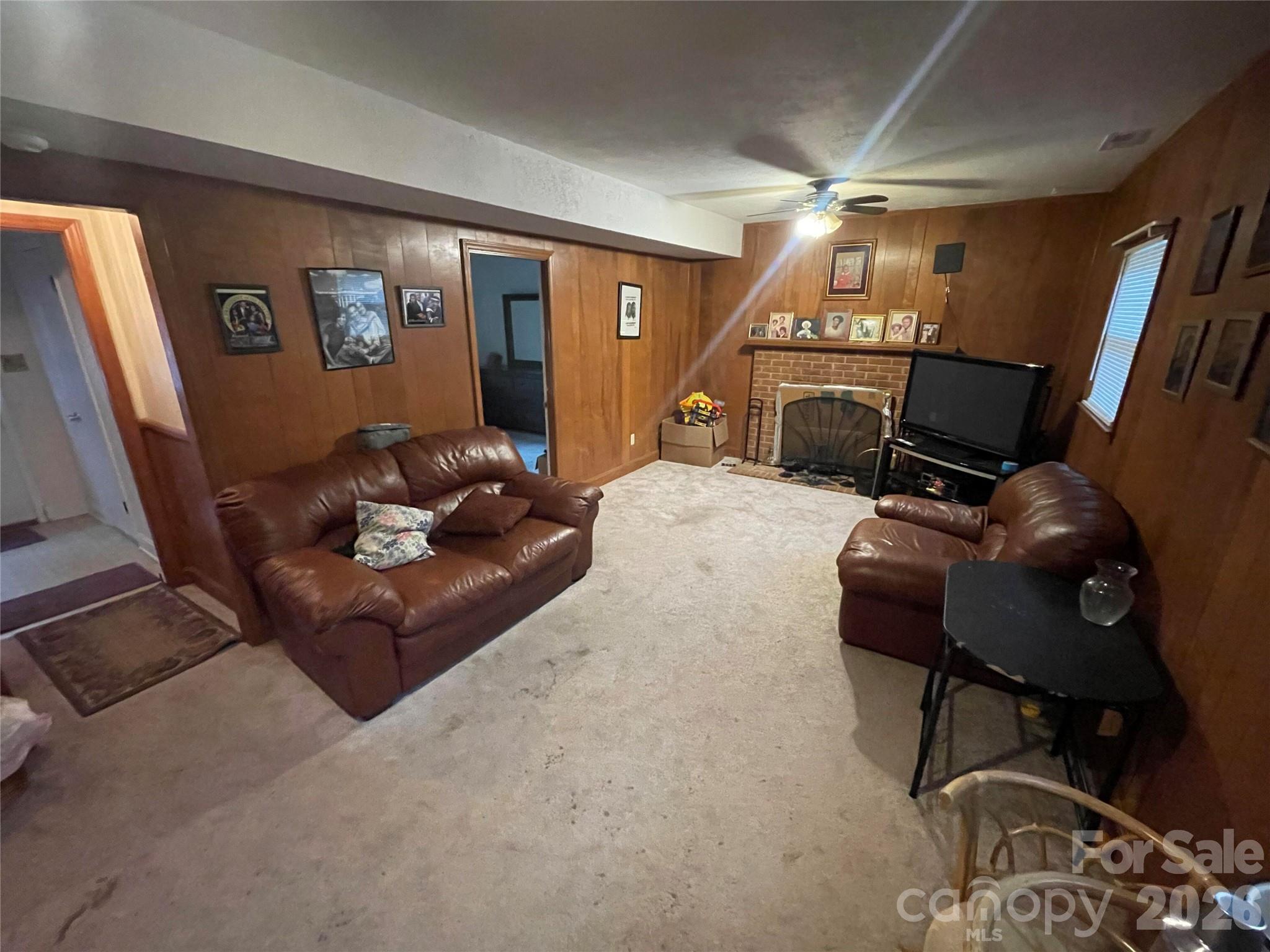 3133 Rosehill Drive — Charlotte