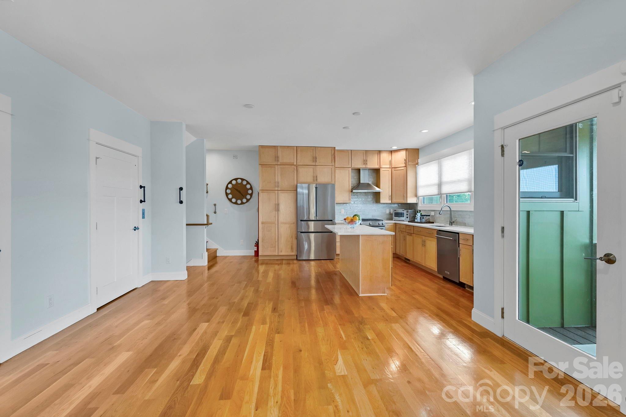 406 Kessler Place — Asheville