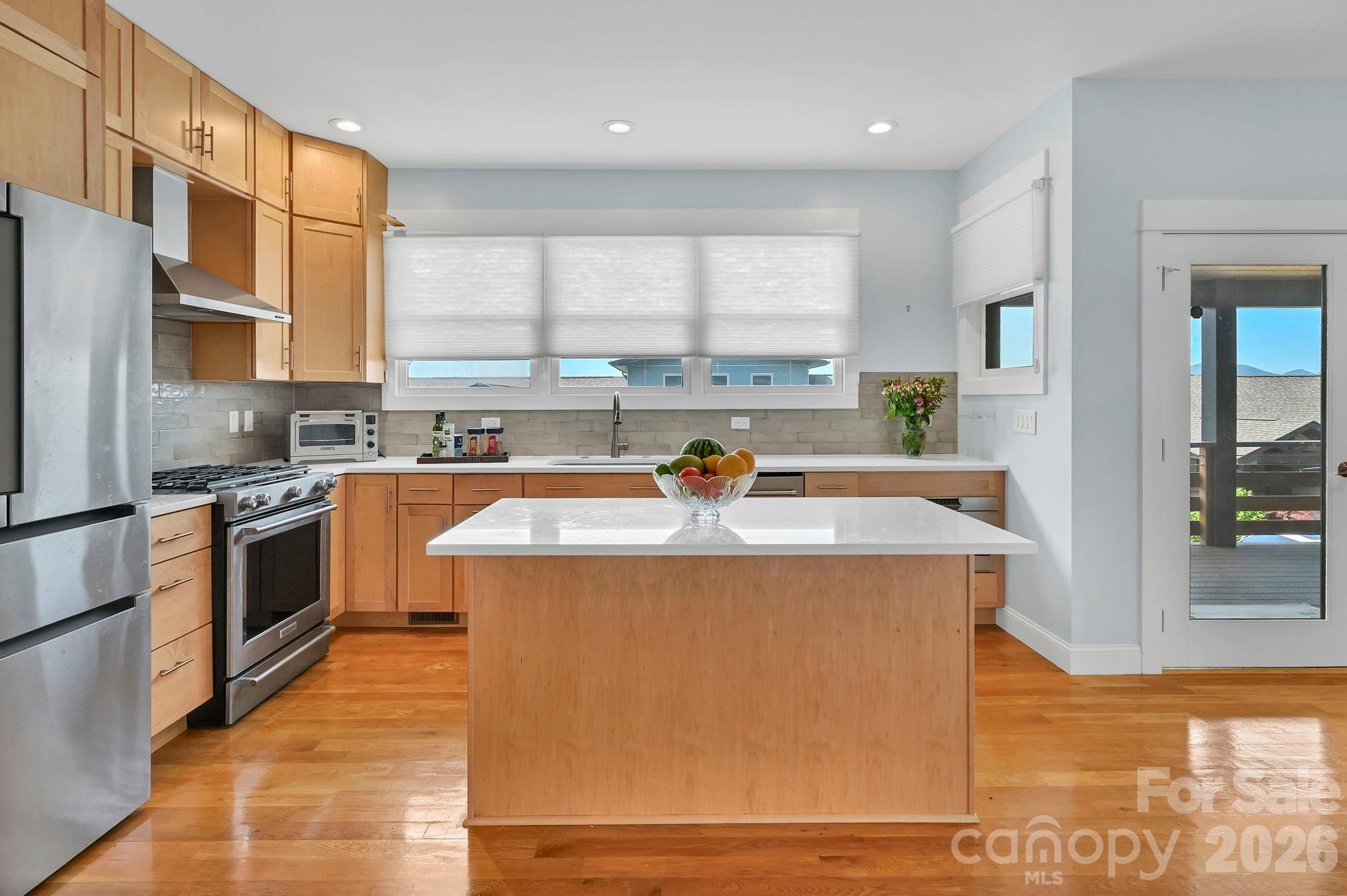 406 Kessler Place — Asheville