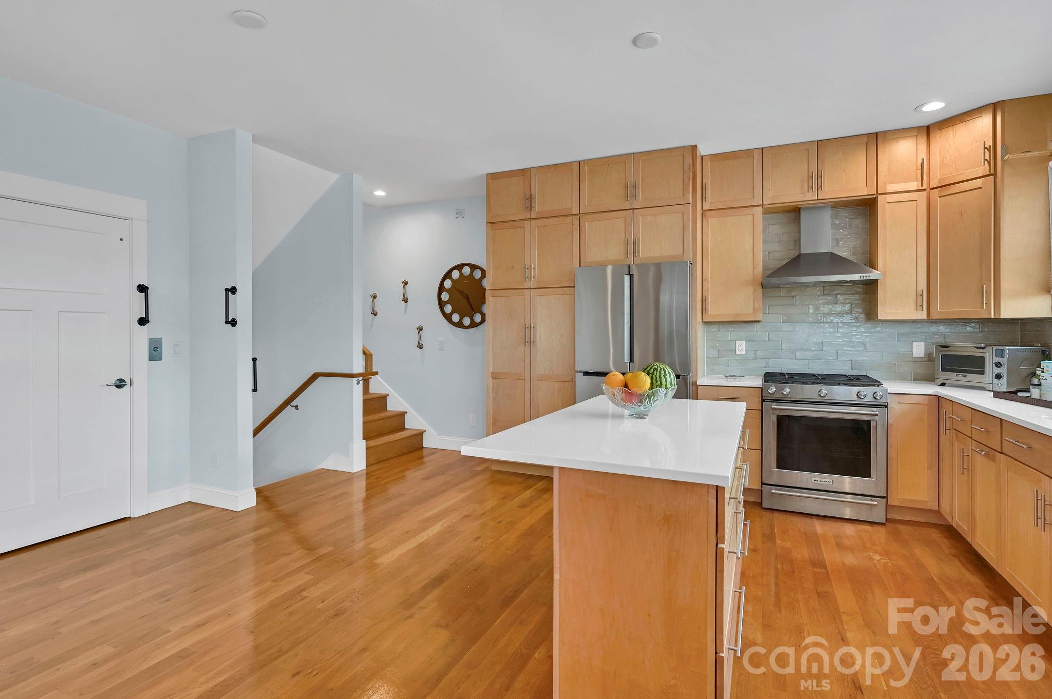406 Kessler Place — Asheville