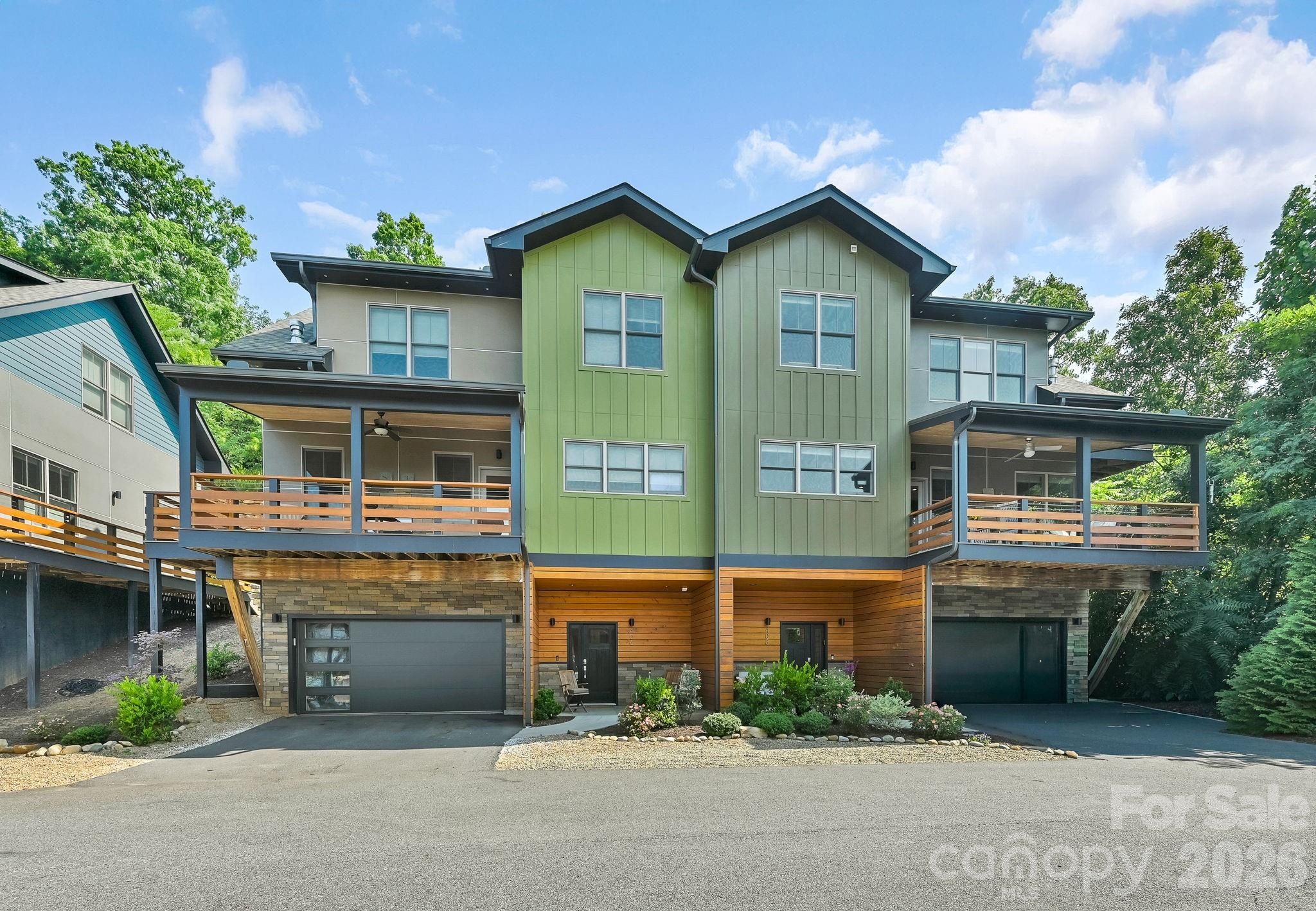 406 Kessler Place — Asheville