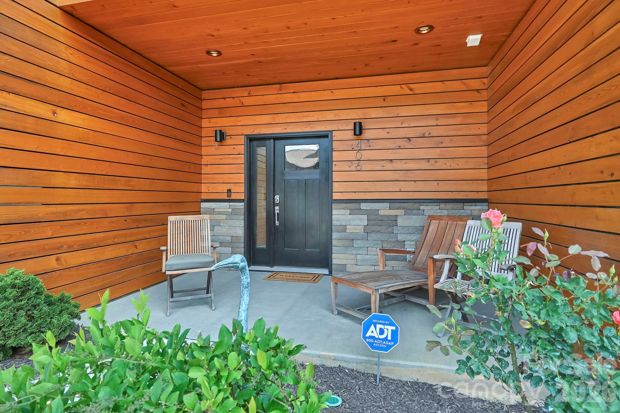 406 Kessler Place — Asheville