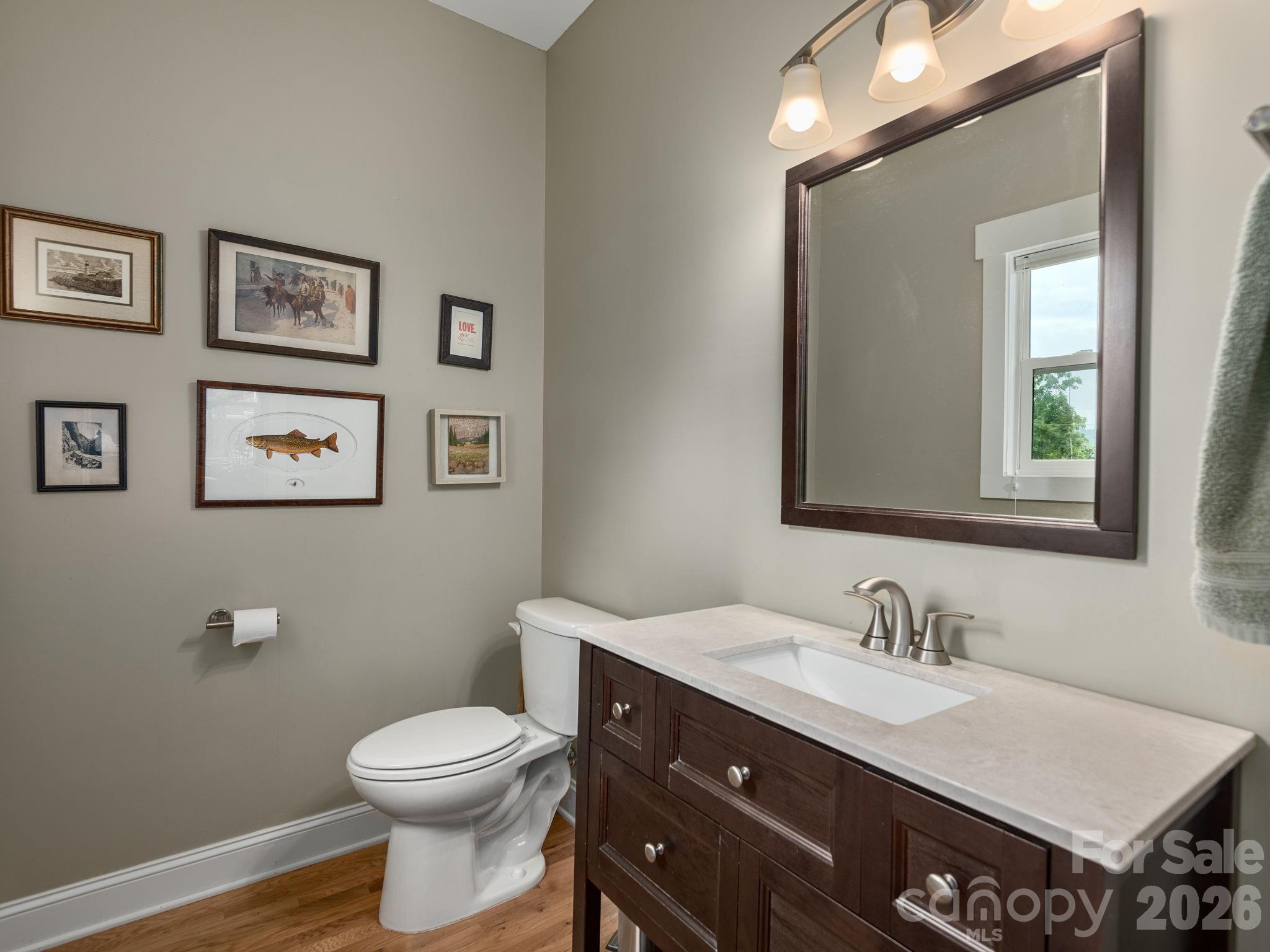 80 Bassett Road — Asheville